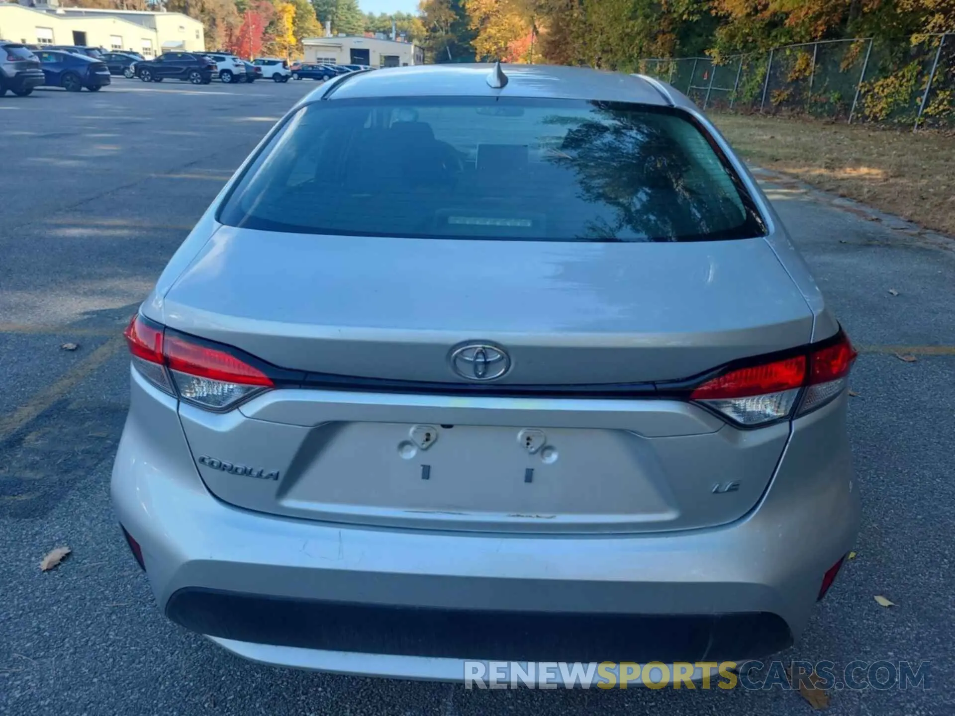 26 Photograph of a damaged car 5YFEPRAE8LP081517 TOYOTA COROLLA 2020