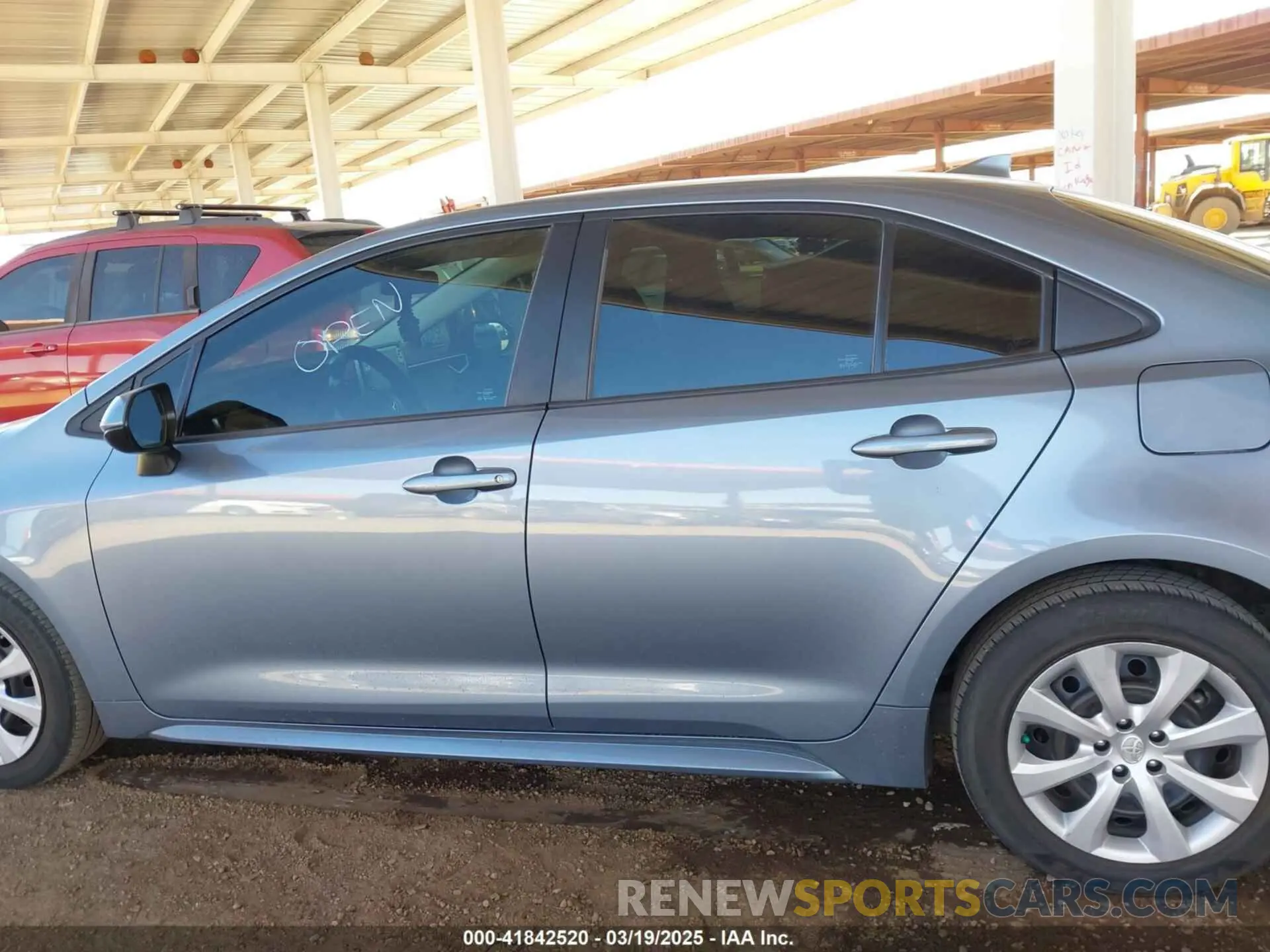 14 Photograph of a damaged car 5YFEPRAE8LP082859 TOYOTA COROLLA 2020