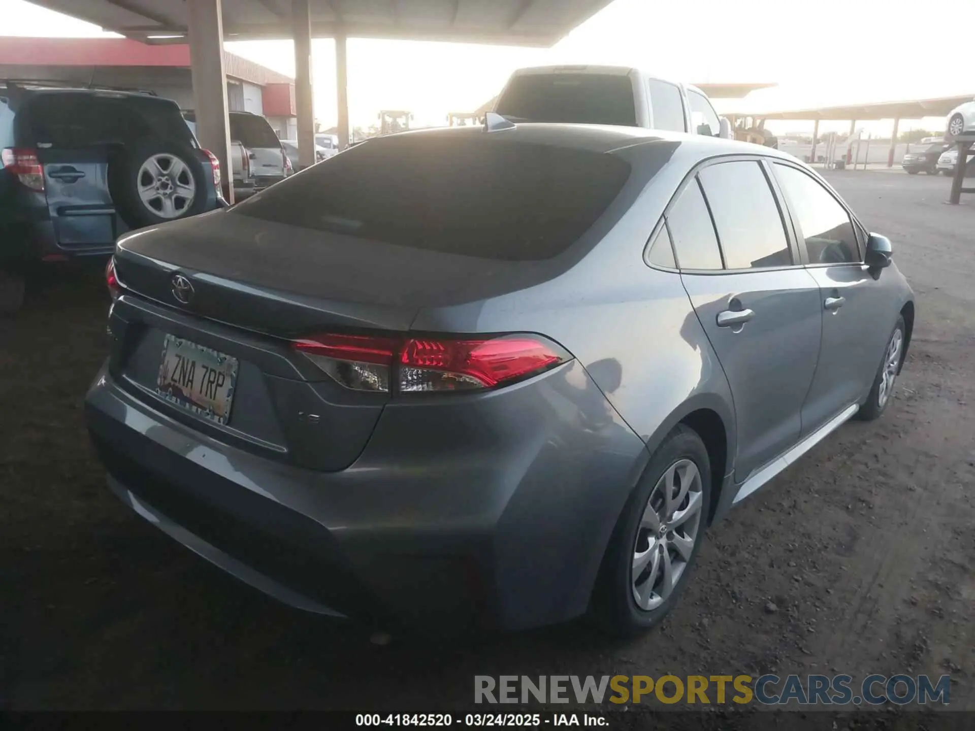 4 Photograph of a damaged car 5YFEPRAE8LP082859 TOYOTA COROLLA 2020