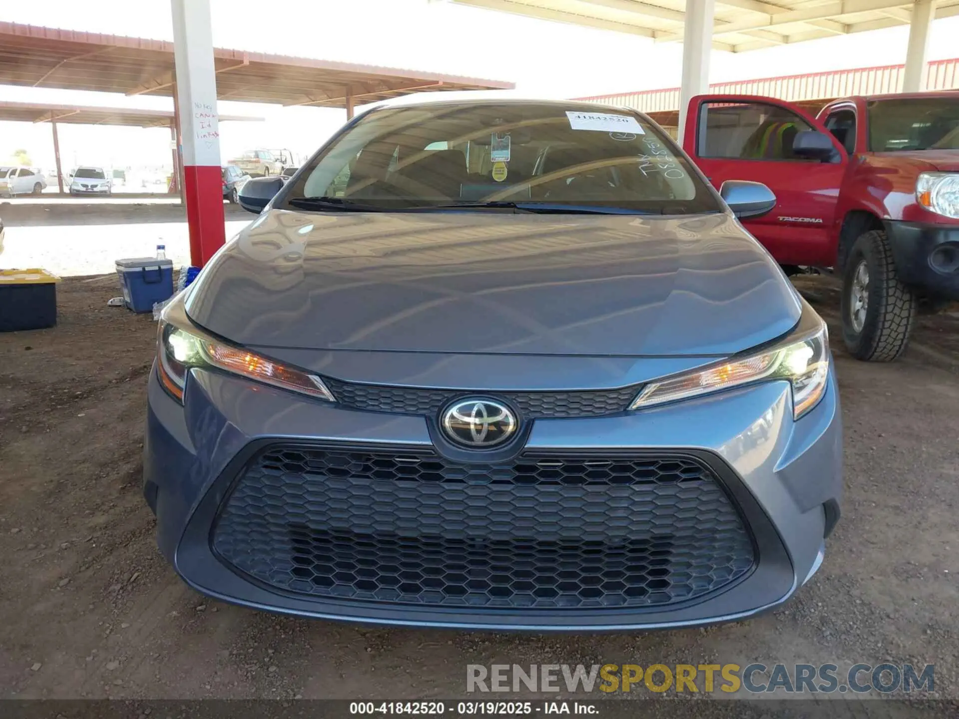 6 Photograph of a damaged car 5YFEPRAE8LP082859 TOYOTA COROLLA 2020