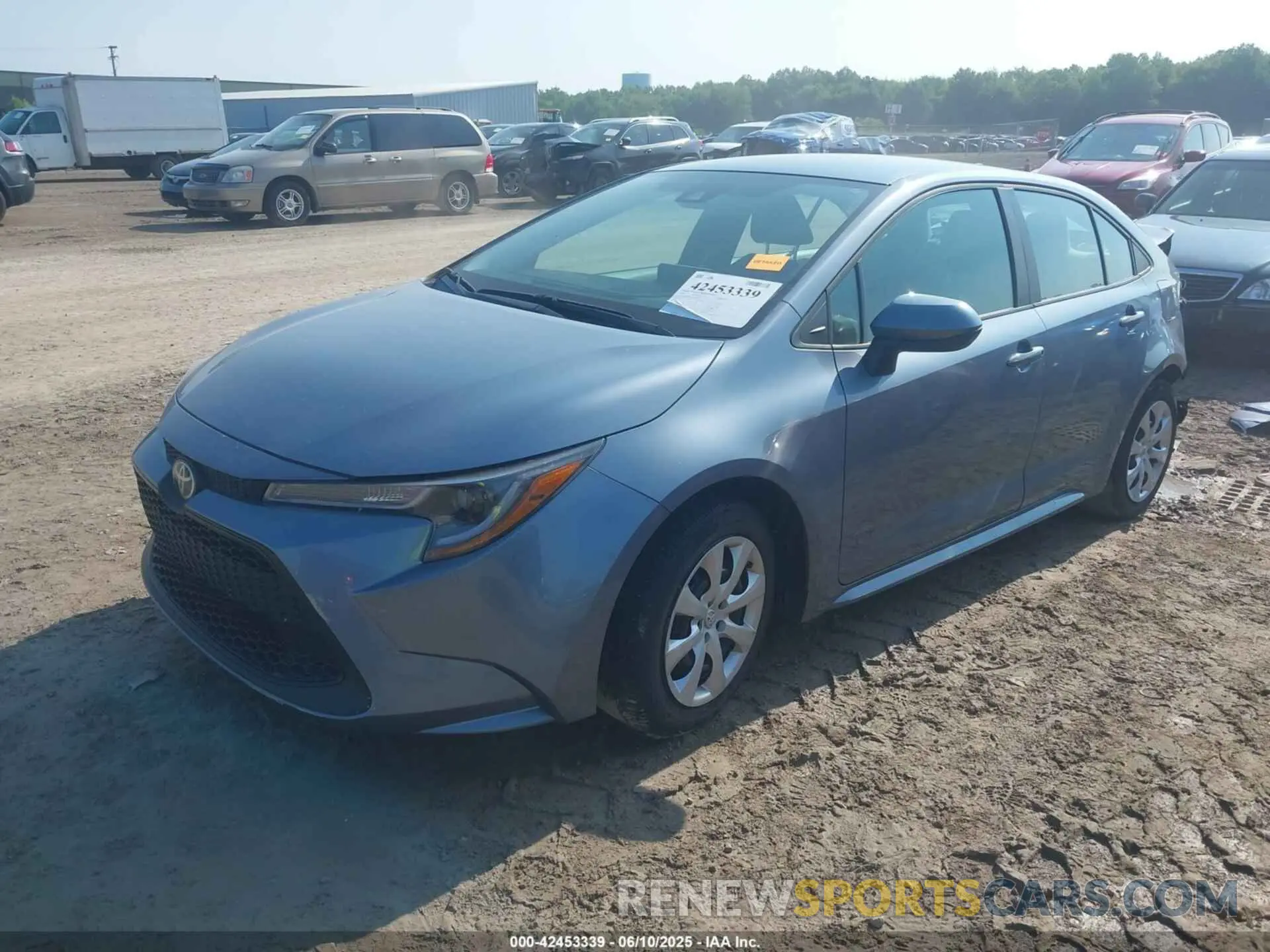 2 Photograph of a damaged car 5YFEPRAE8LP083431 TOYOTA COROLLA 2020