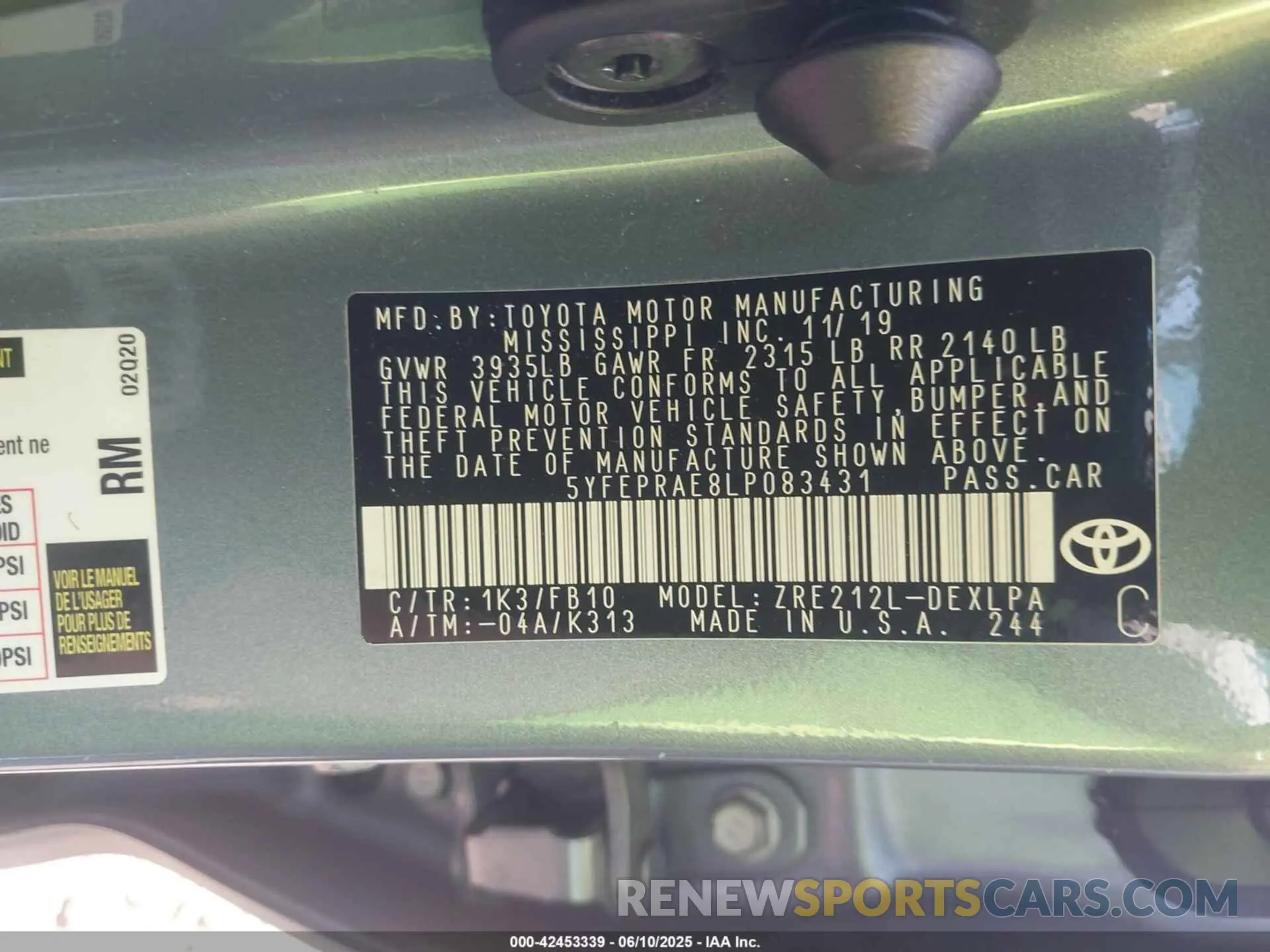 9 Photograph of a damaged car 5YFEPRAE8LP083431 TOYOTA COROLLA 2020