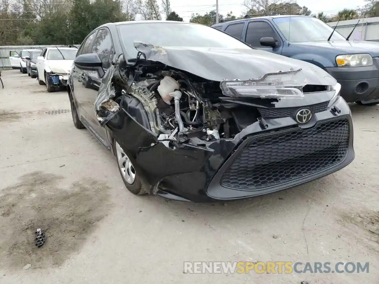 9 Photograph of a damaged car 5YFEPRAE8LP088693 TOYOTA COROLLA 2020