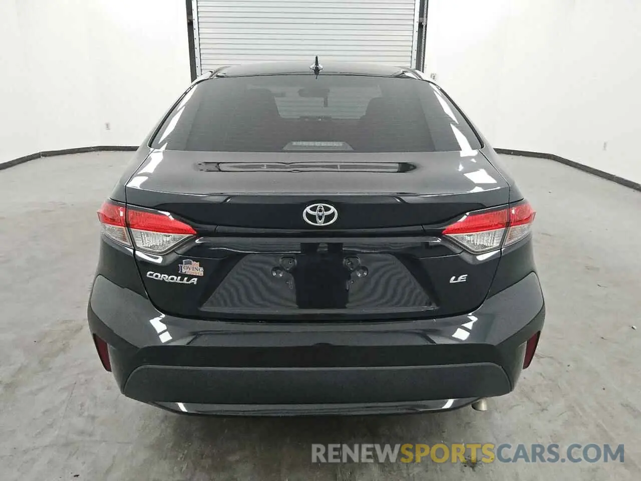 6 Photograph of a damaged car 5YFEPRAE8LP093733 TOYOTA COROLLA 2020