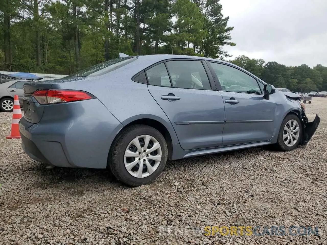 3 Photograph of a damaged car 5YFEPRAE8LP094803 TOYOTA COROLLA 2020