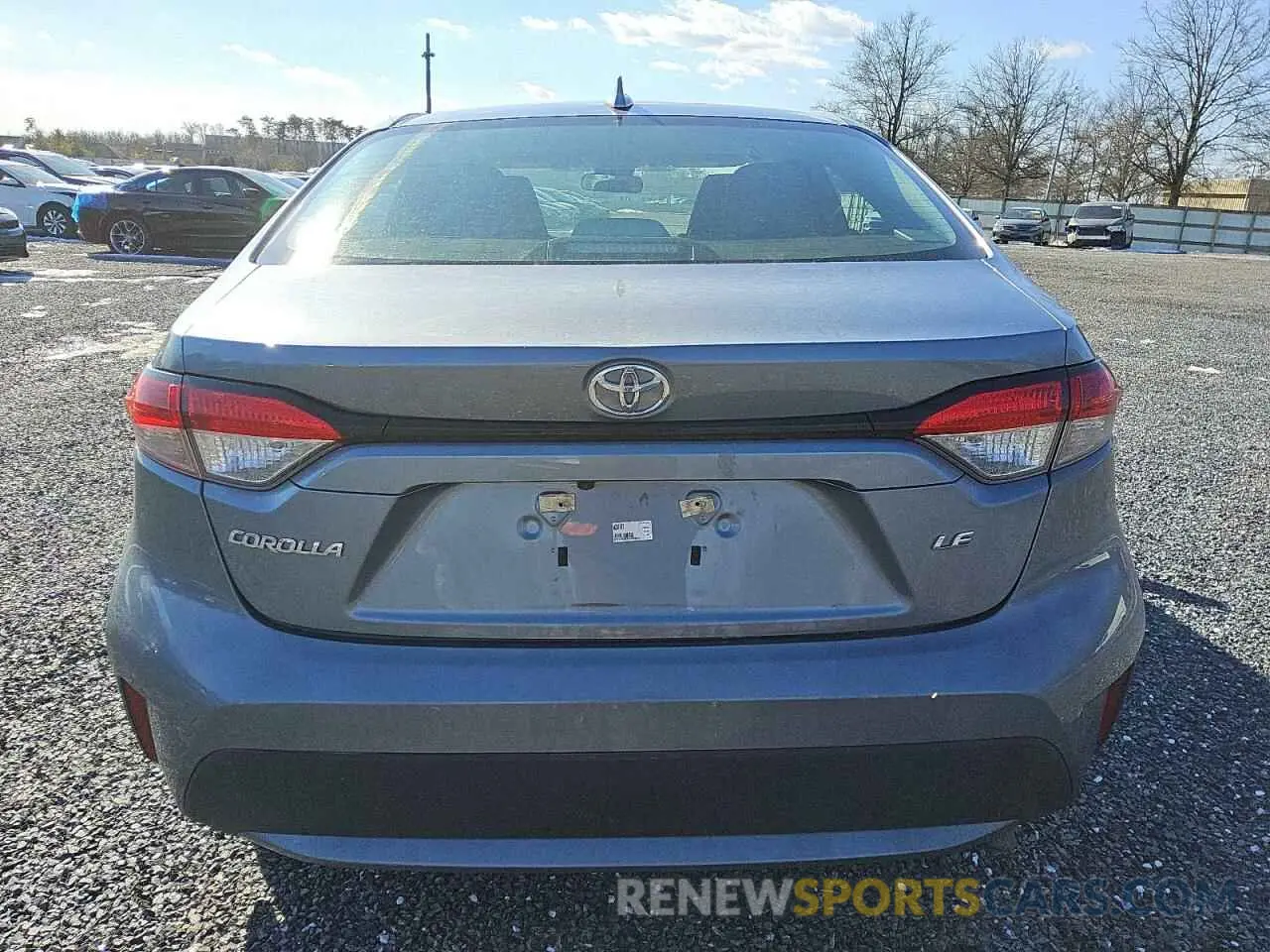 6 Photograph of a damaged car 5YFEPRAE8LP095658 TOYOTA COROLLA 2020
