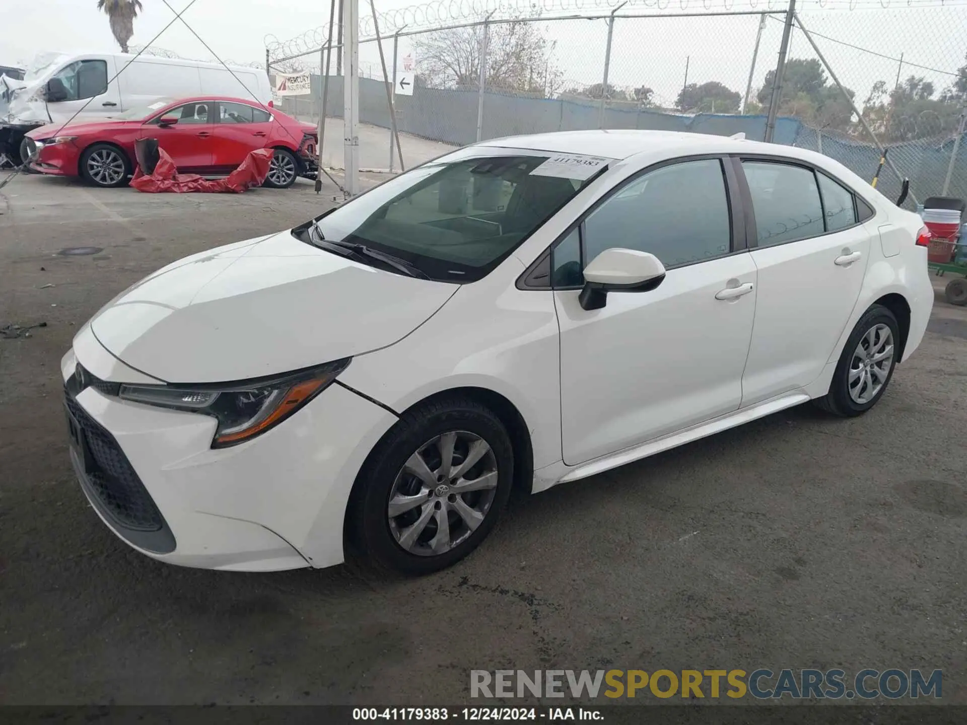 2 Photograph of a damaged car 5YFEPRAE8LP096504 TOYOTA COROLLA 2020