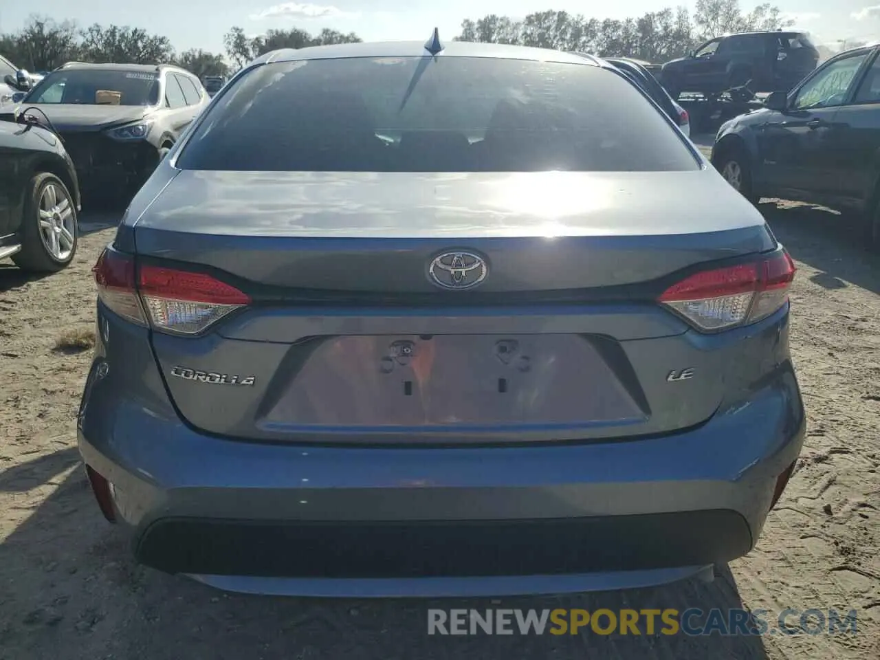 6 Photograph of a damaged car 5YFEPRAE8LP096728 TOYOTA COROLLA 2020