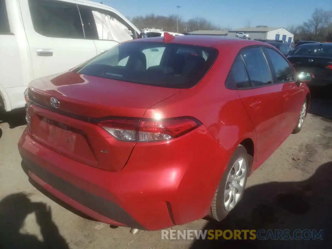 4 Photograph of a damaged car 5YFEPRAE8LP097118 TOYOTA COROLLA 2020