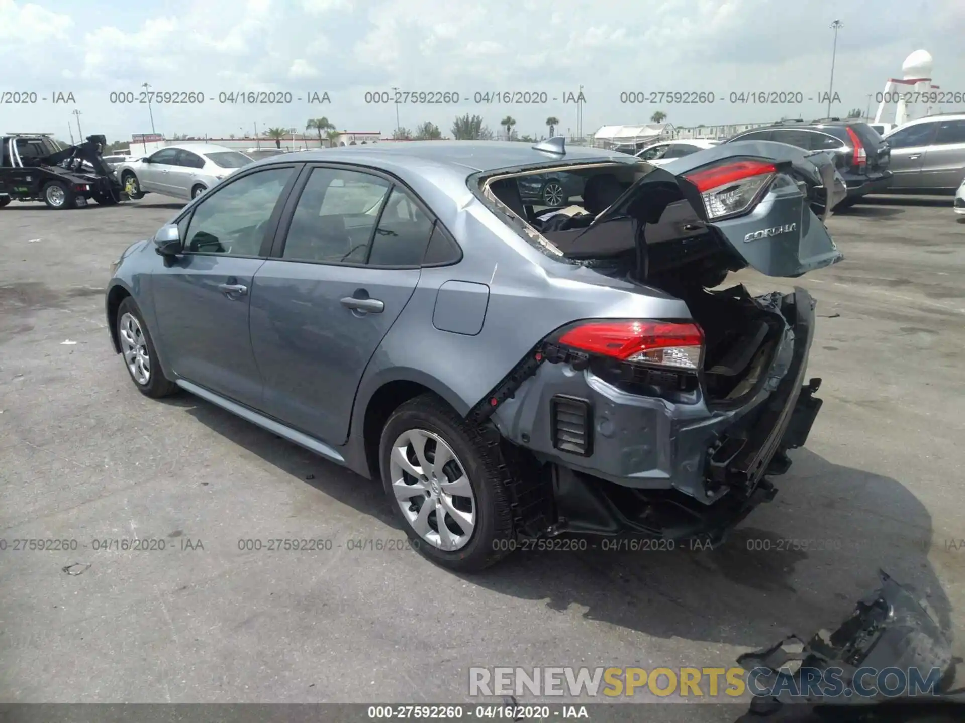 3 Photograph of a damaged car 5YFEPRAE8LP099869 TOYOTA COROLLA 2020