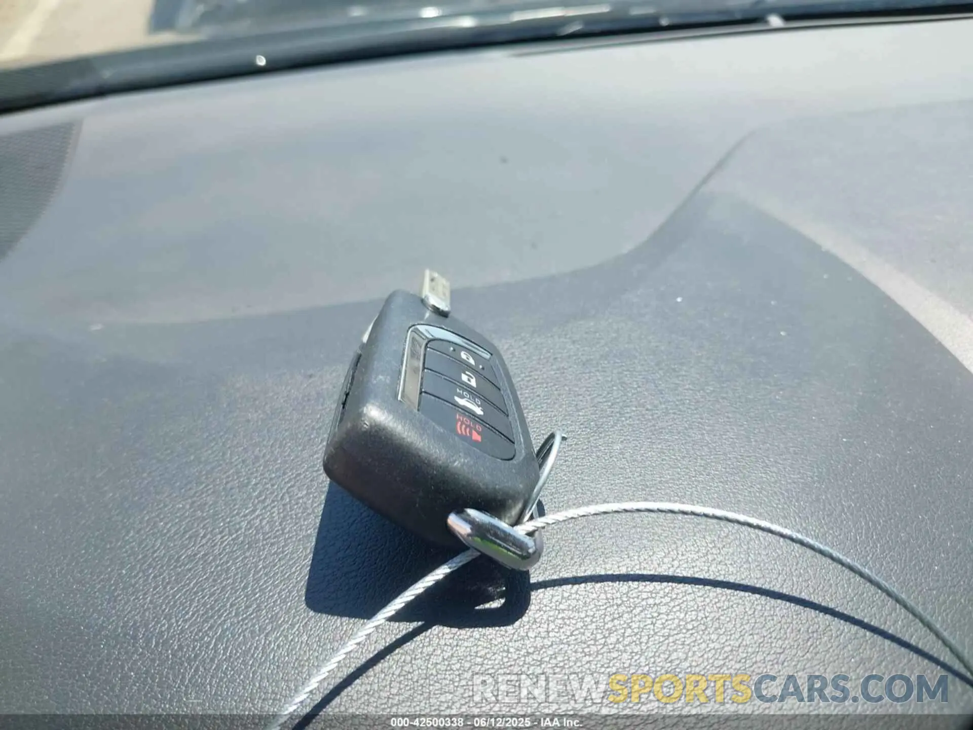 11 Photograph of a damaged car 5YFEPRAE8LP103189 TOYOTA COROLLA 2020