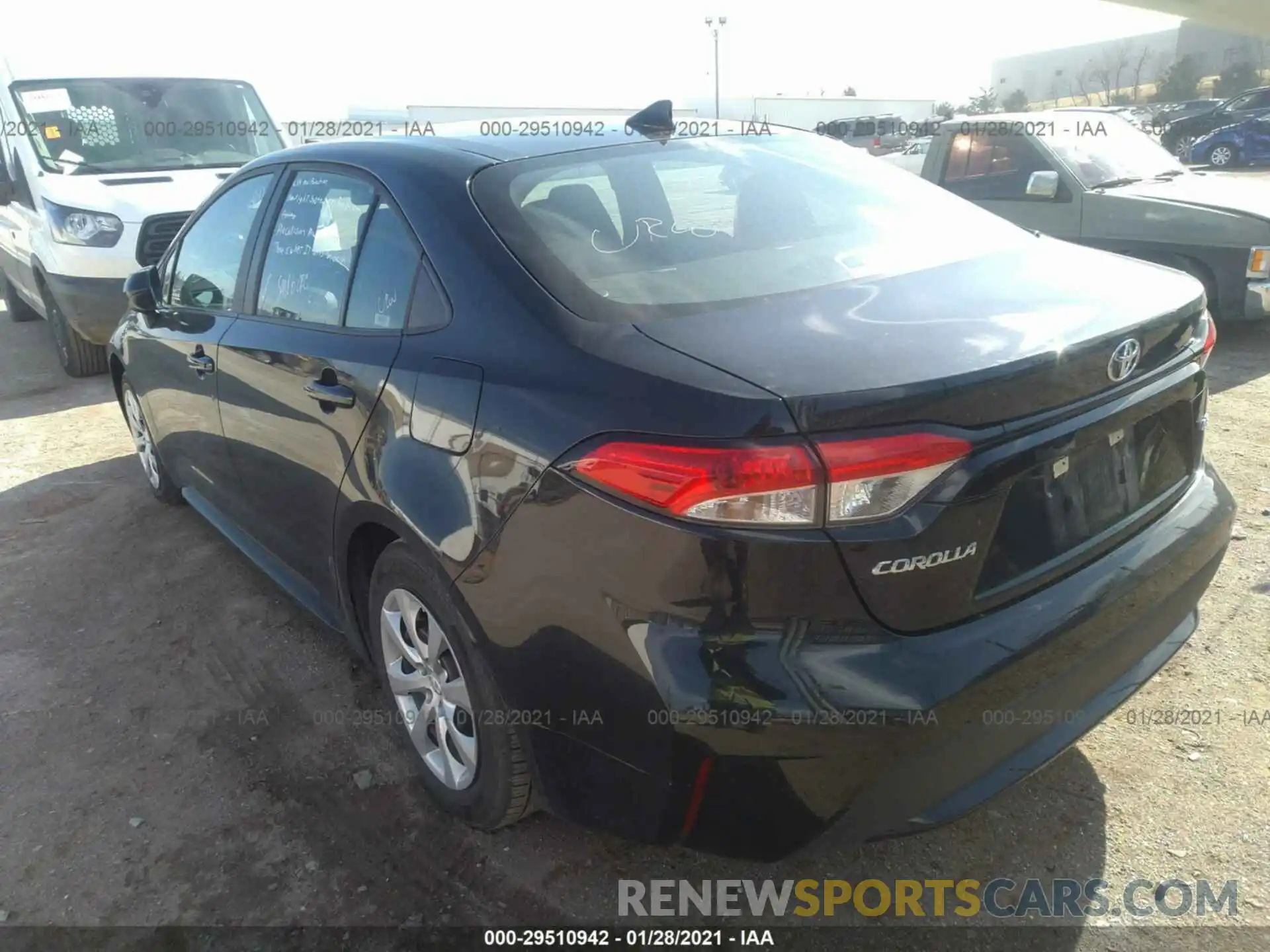 3 Photograph of a damaged car 5YFEPRAE8LP104021 TOYOTA COROLLA 2020