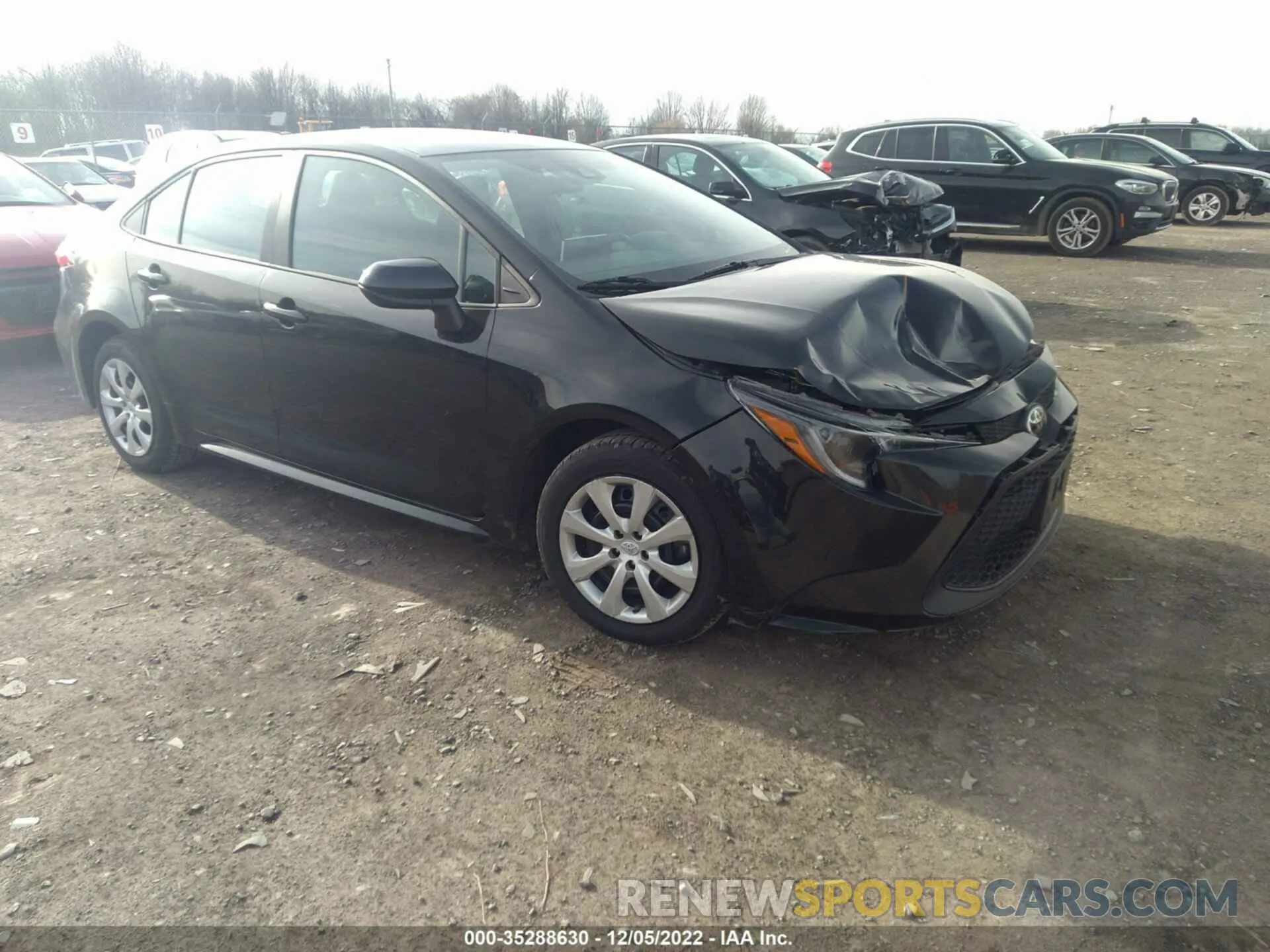1 Photograph of a damaged car 5YFEPRAE8LP108313 TOYOTA COROLLA 2020