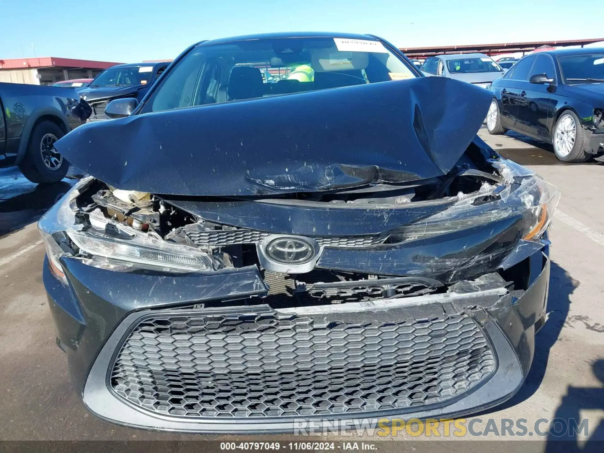 11 Photograph of a damaged car 5YFEPRAE8LP116542 TOYOTA COROLLA 2020