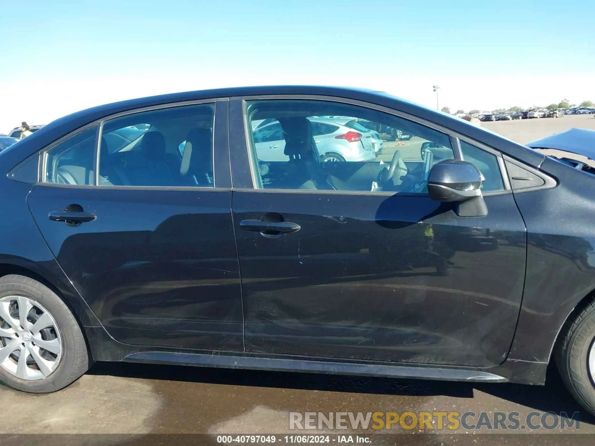 12 Photograph of a damaged car 5YFEPRAE8LP116542 TOYOTA COROLLA 2020