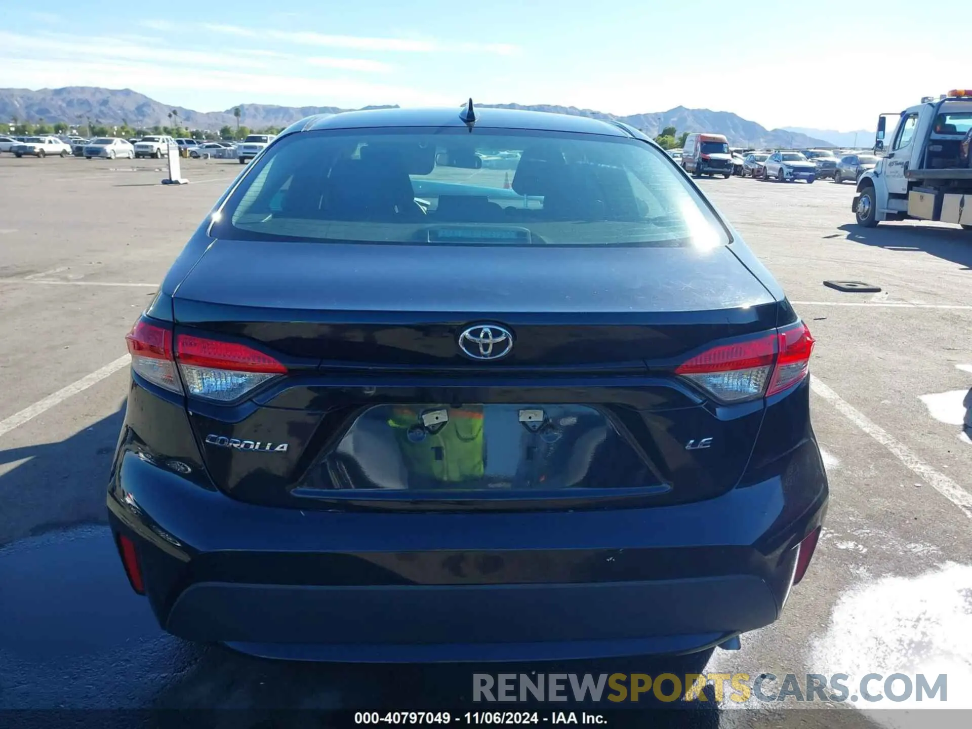 15 Photograph of a damaged car 5YFEPRAE8LP116542 TOYOTA COROLLA 2020