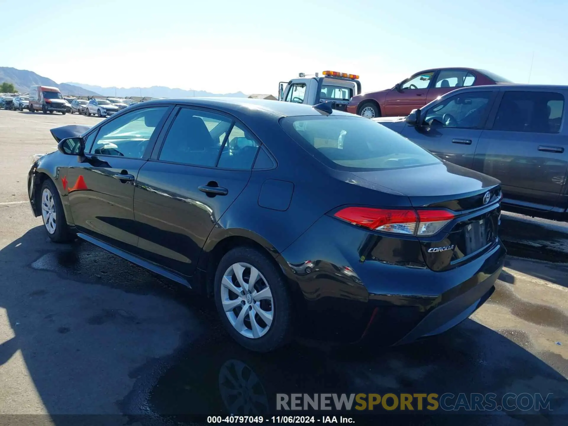 3 Photograph of a damaged car 5YFEPRAE8LP116542 TOYOTA COROLLA 2020