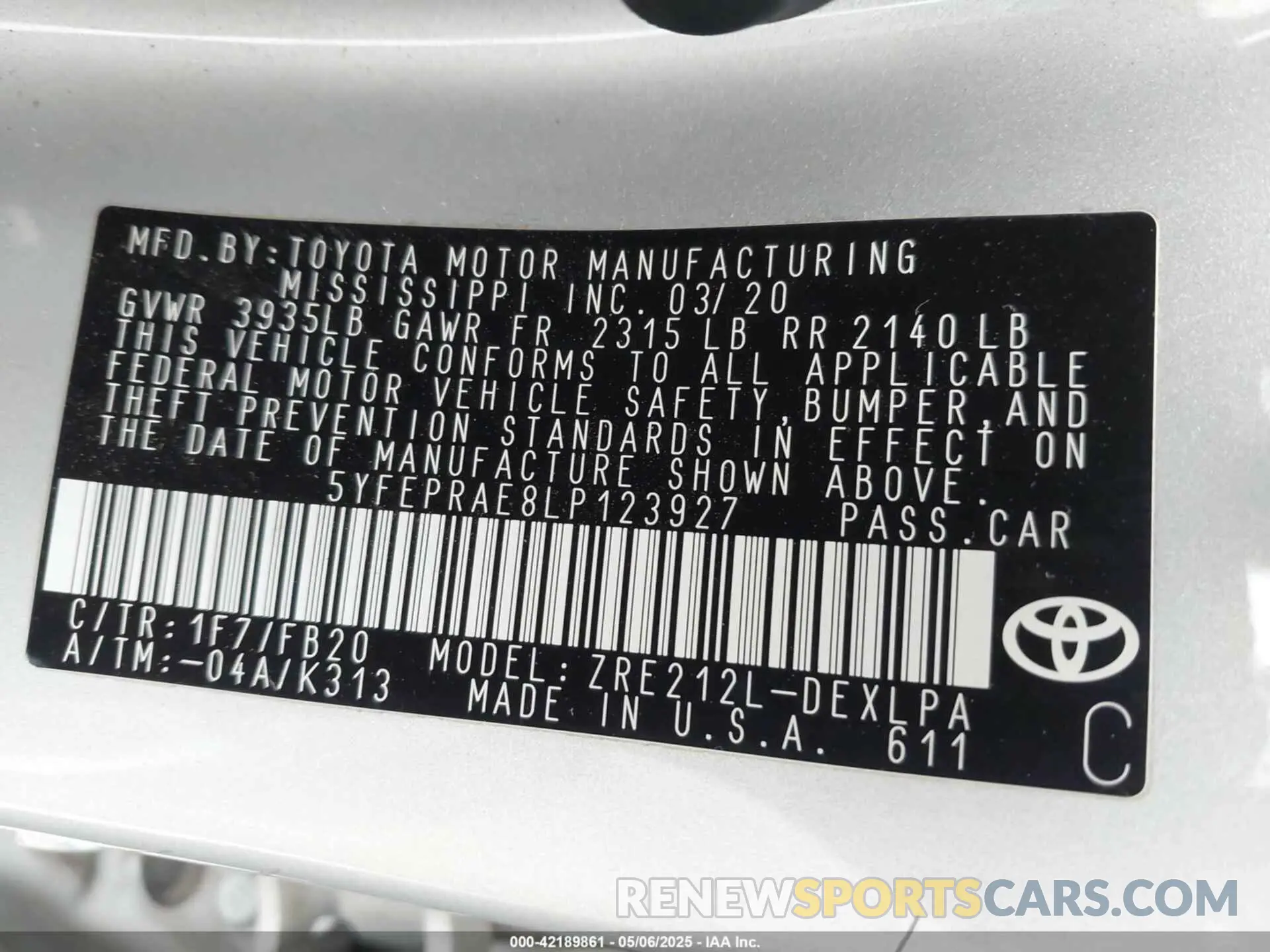 9 Photograph of a damaged car 5YFEPRAE8LP123927 TOYOTA COROLLA 2020