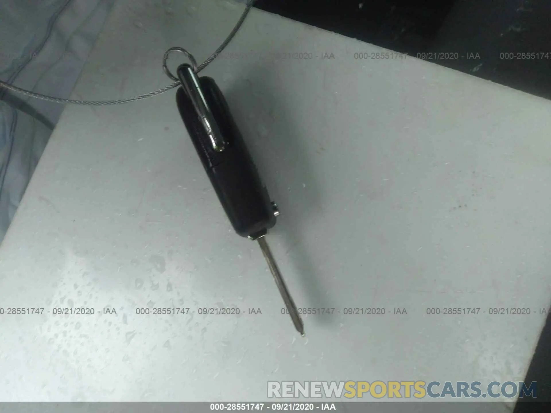 11 Photograph of a damaged car 5YFEPRAE8LP136516 TOYOTA COROLLA 2020
