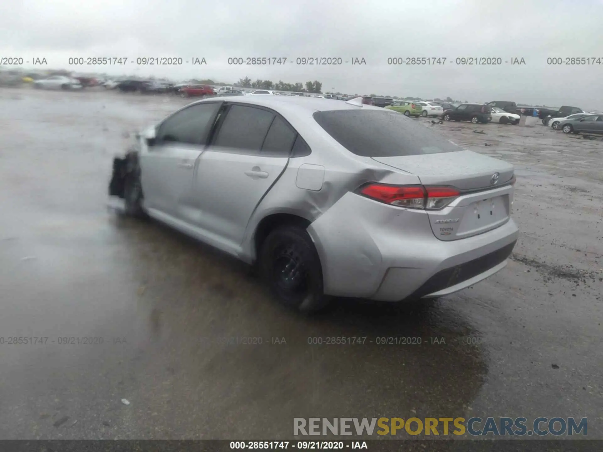 3 Photograph of a damaged car 5YFEPRAE8LP136516 TOYOTA COROLLA 2020