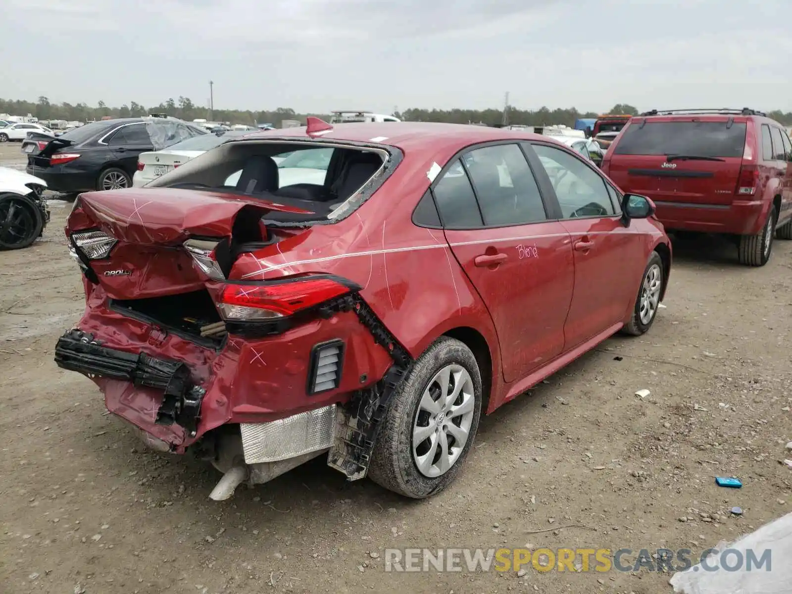 4 Photograph of a damaged car 5YFEPRAE8LP141599 TOYOTA COROLLA 2020