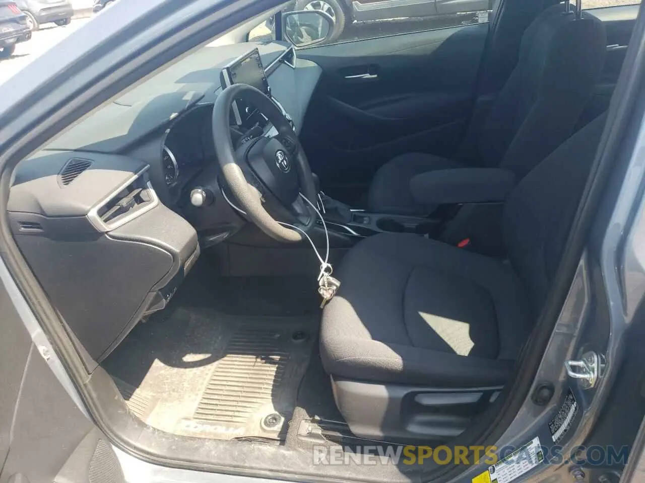 7 Photograph of a damaged car 5YFEPRAE9LP012920 TOYOTA COROLLA 2020
