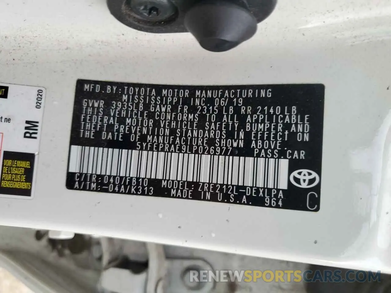 13 Photograph of a damaged car 5YFEPRAE9LP026977 TOYOTA COROLLA 2020