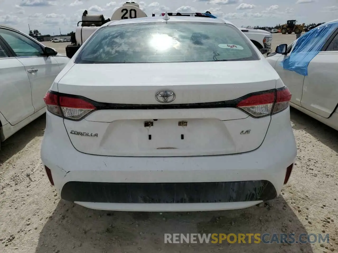 6 Photograph of a damaged car 5YFEPRAE9LP026977 TOYOTA COROLLA 2020