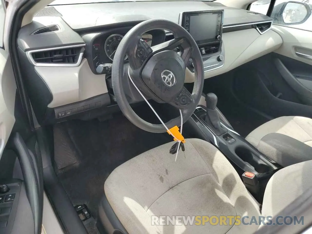 8 Photograph of a damaged car 5YFEPRAE9LP026977 TOYOTA COROLLA 2020
