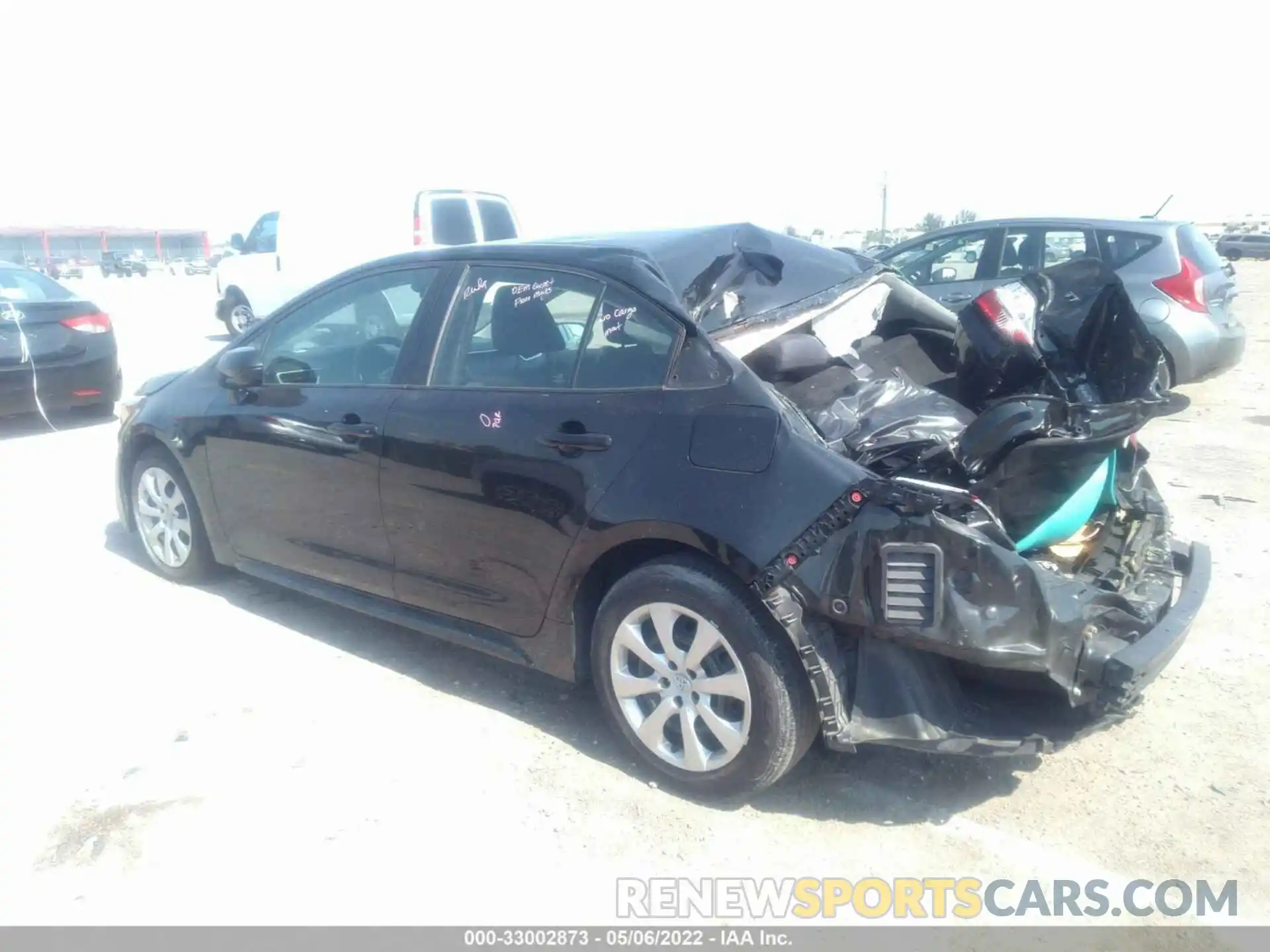 3 Photograph of a damaged car 5YFEPRAE9LP029698 TOYOTA COROLLA 2020