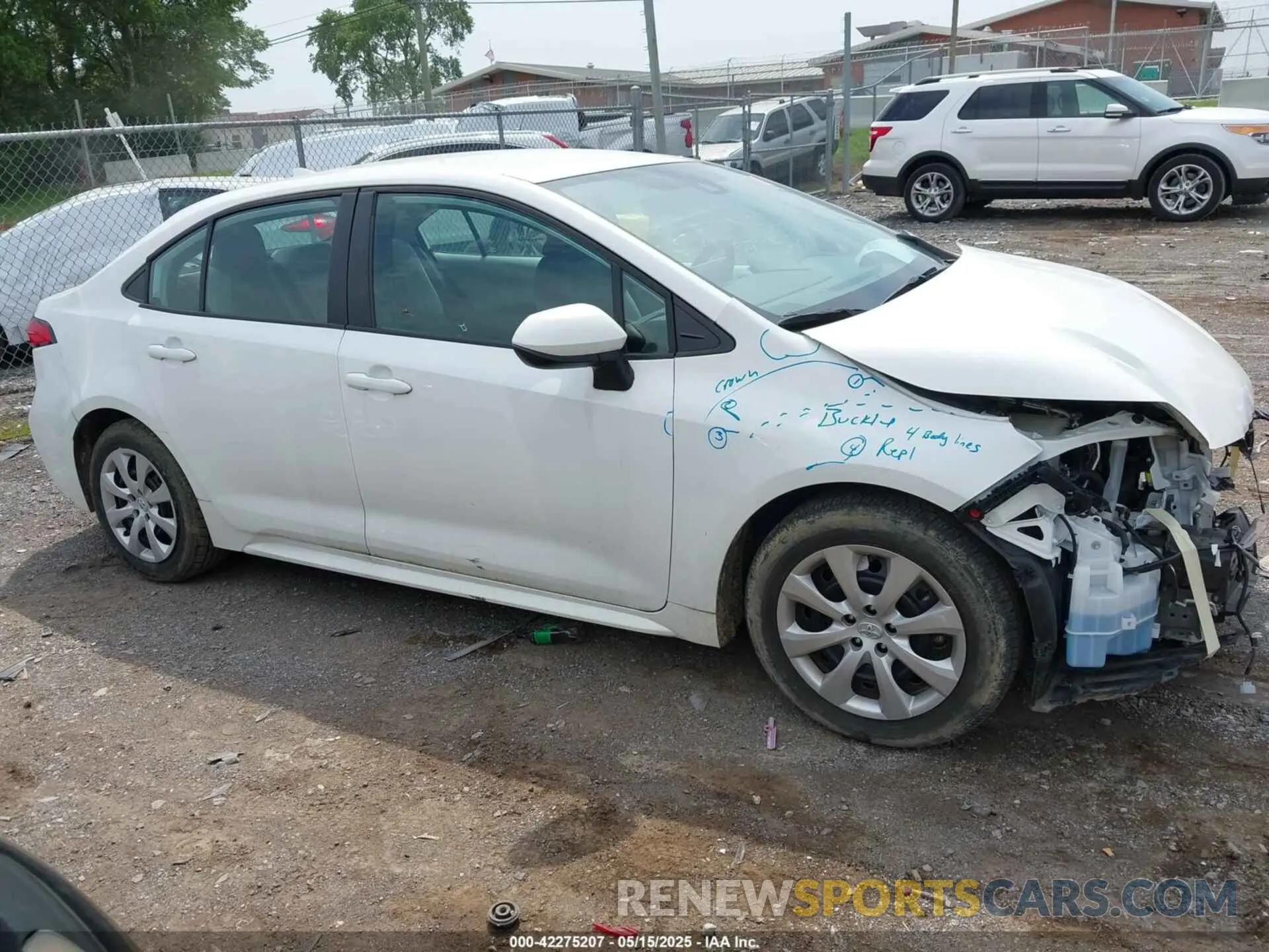 14 Photograph of a damaged car 5YFEPRAE9LP031354 TOYOTA COROLLA 2020