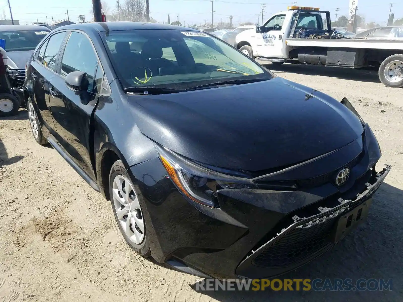 1 Photograph of a damaged car 5YFEPRAE9LP034304 TOYOTA COROLLA 2020