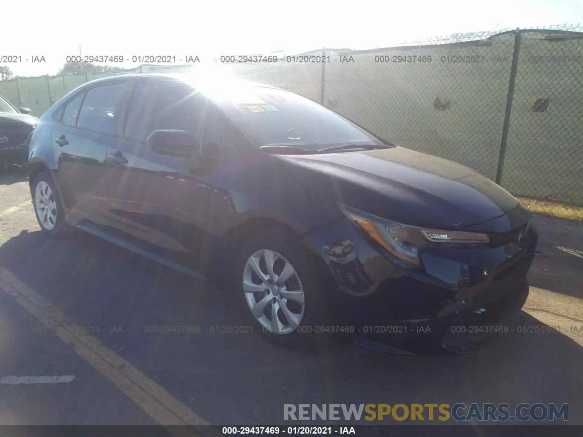 1 Photograph of a damaged car 5YFEPRAE9LP038675 TOYOTA COROLLA 2020