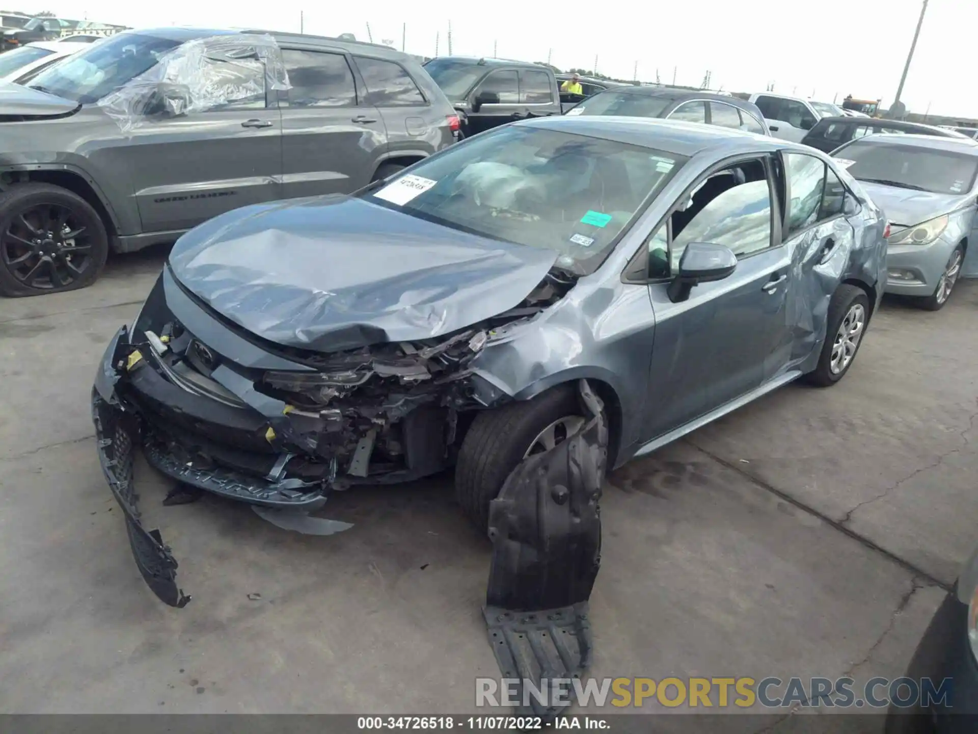 2 Photograph of a damaged car 5YFEPRAE9LP040619 TOYOTA COROLLA 2020