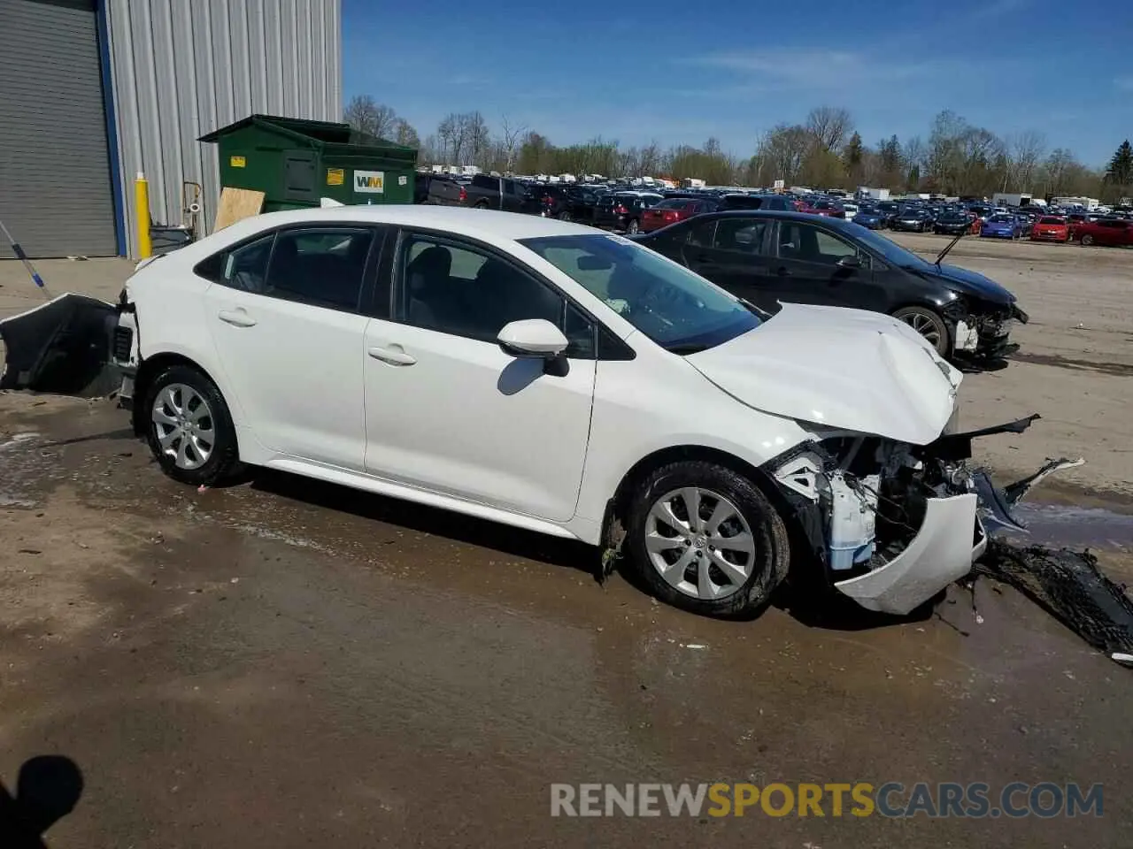 4 Photograph of a damaged car 5YFEPRAE9LP043116 TOYOTA COROLLA 2020