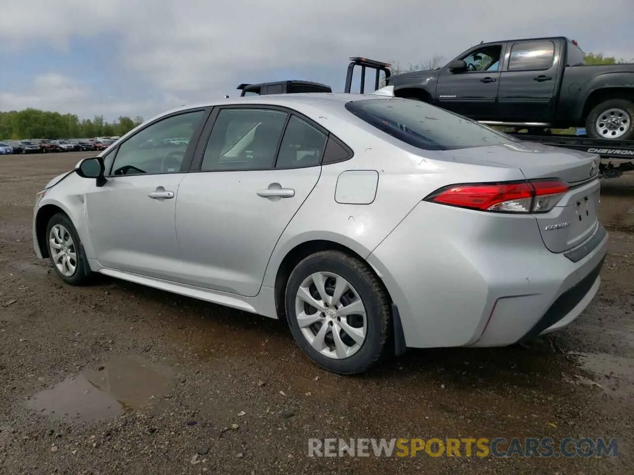 2 Photograph of a damaged car 5YFEPRAE9LP044699 TOYOTA COROLLA 2020