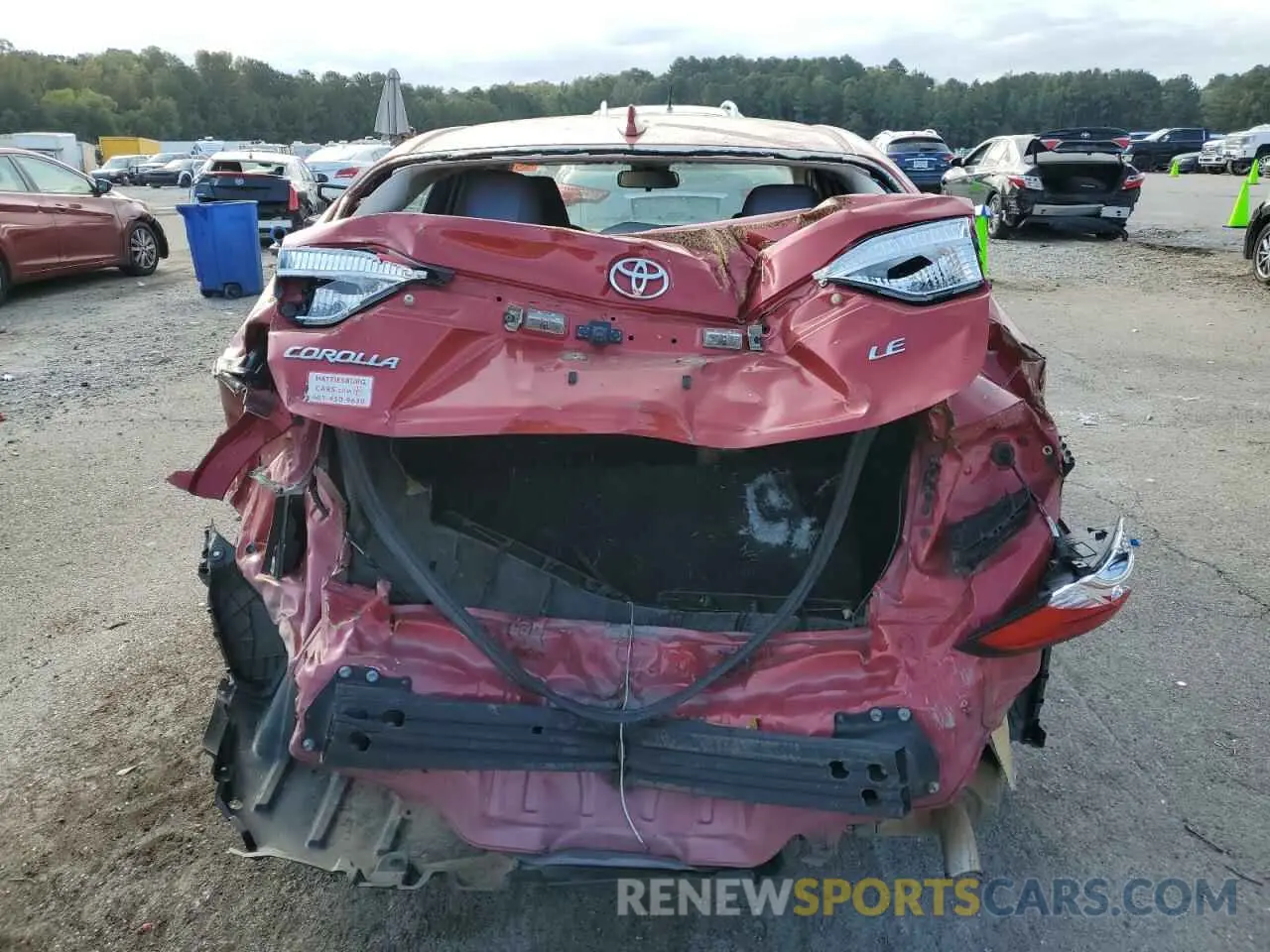 6 Photograph of a damaged car 5YFEPRAE9LP048350 TOYOTA COROLLA 2020