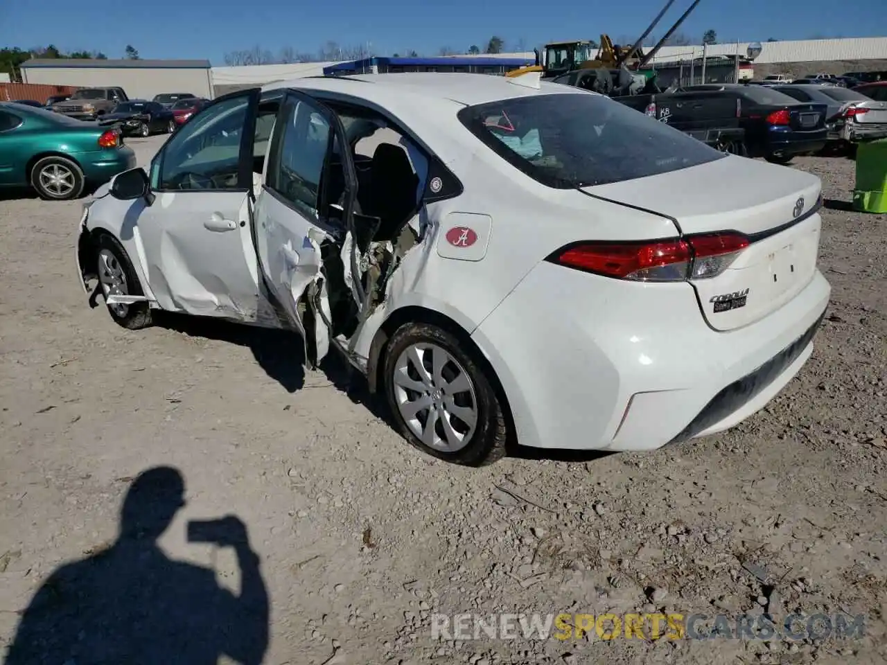 3 Photograph of a damaged car 5YFEPRAE9LP049157 TOYOTA COROLLA 2020