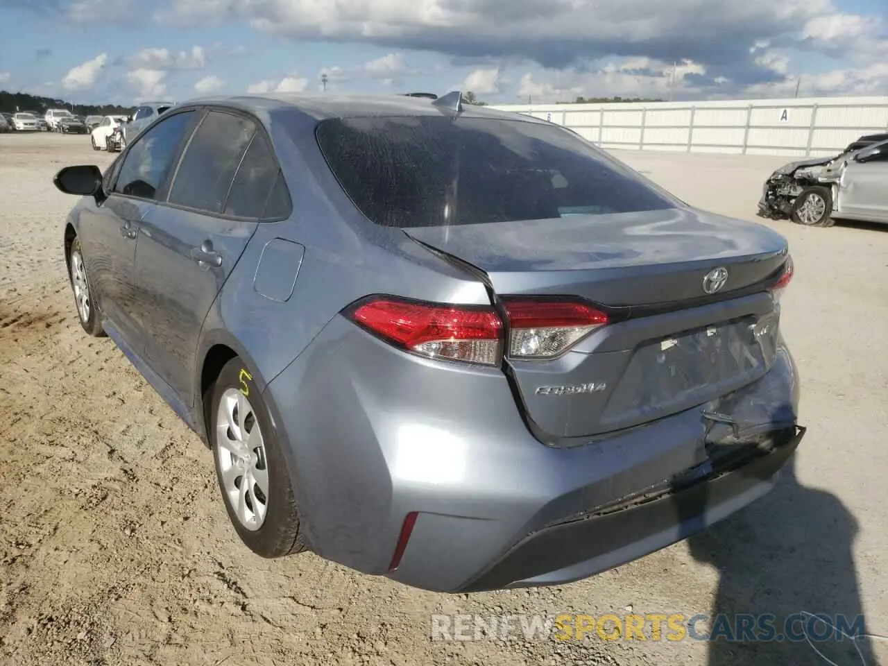 3 Photograph of a damaged car 5YFEPRAE9LP071126 TOYOTA COROLLA 2020
