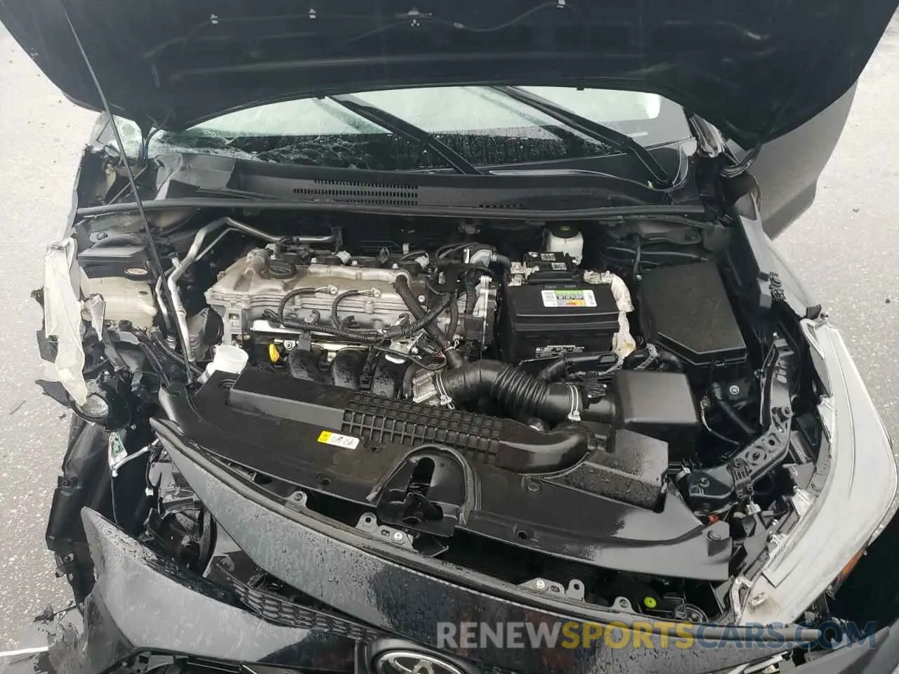 11 Photograph of a damaged car 5YFEPRAE9LP074205 TOYOTA COROLLA 2020