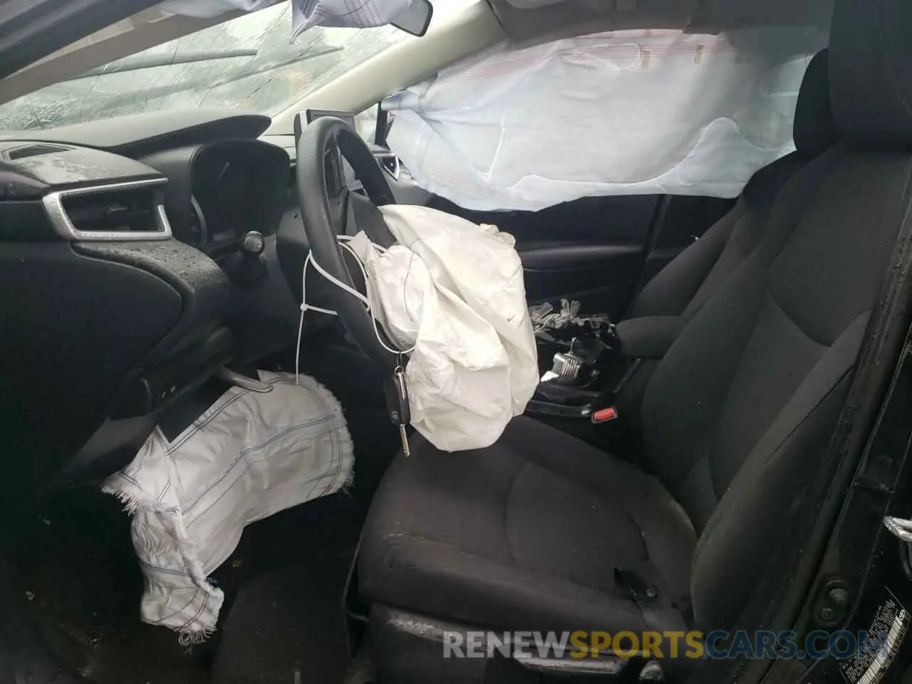 7 Photograph of a damaged car 5YFEPRAE9LP074205 TOYOTA COROLLA 2020