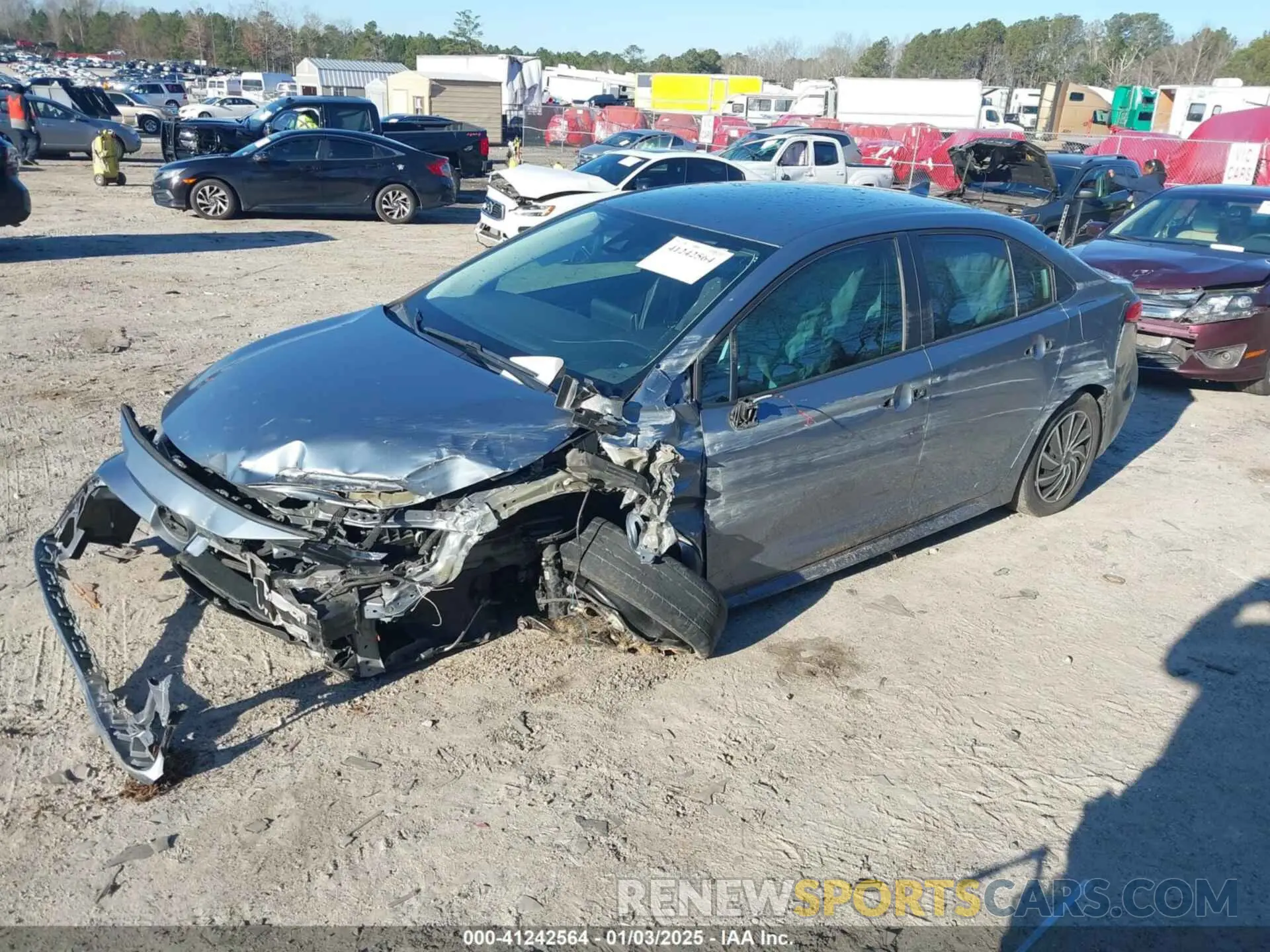 2 Photograph of a damaged car 5YFEPRAE9LP074768 TOYOTA COROLLA 2020