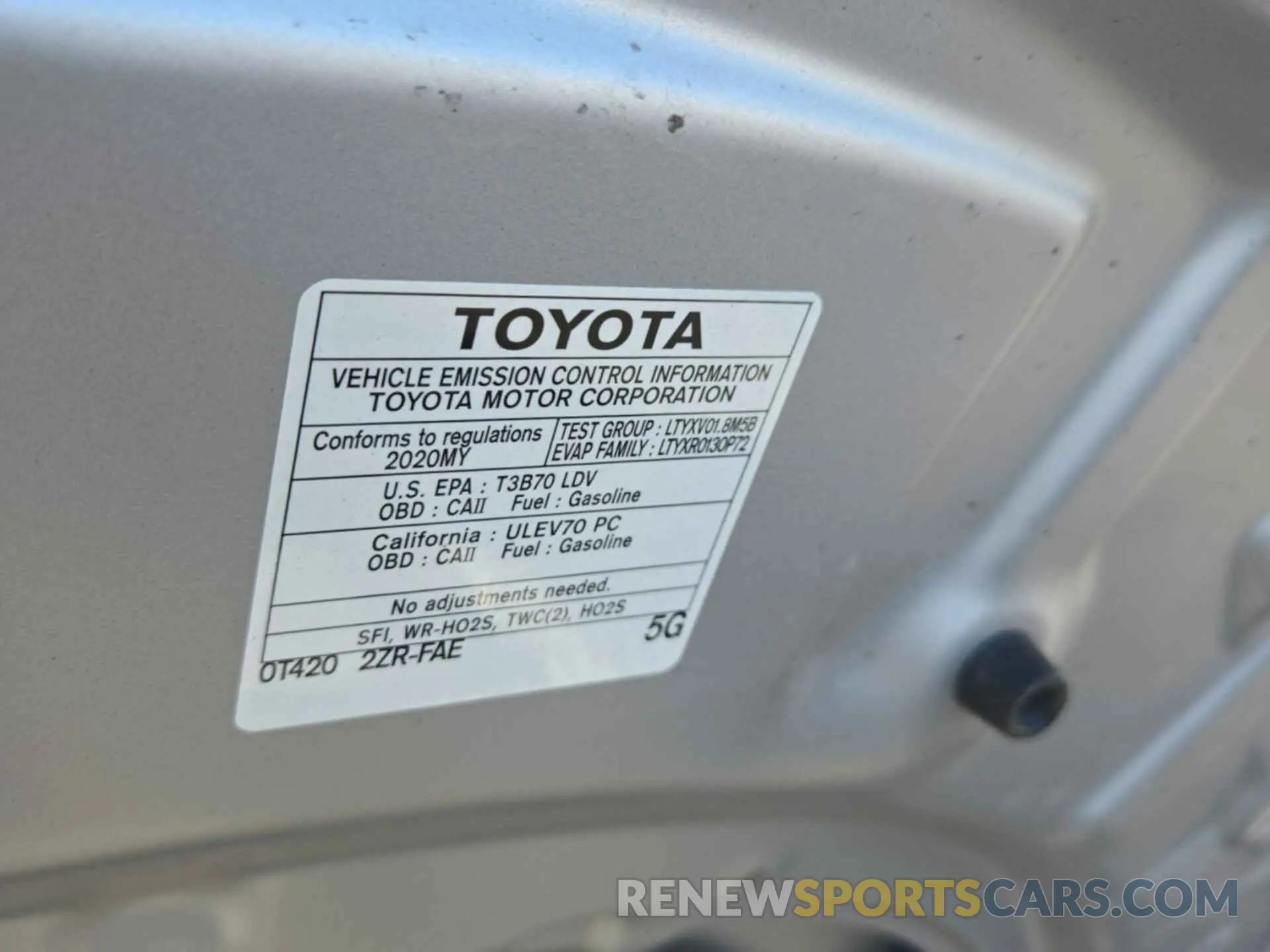 26 Photograph of a damaged car 5YFEPRAE9LP076133 TOYOTA COROLLA 2020