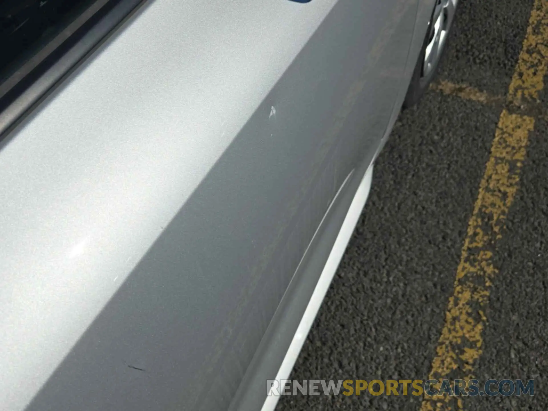 6 Photograph of a damaged car 5YFEPRAE9LP076133 TOYOTA COROLLA 2020