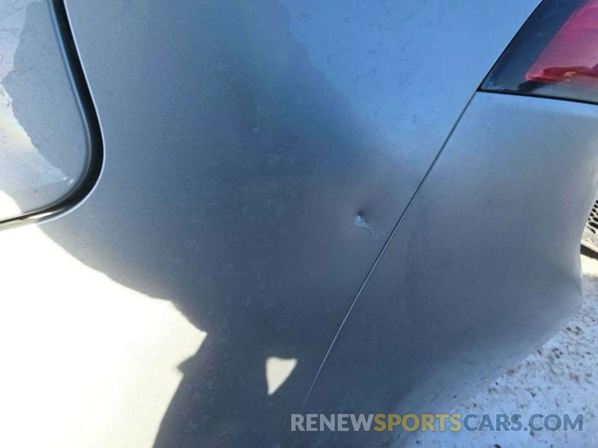 15 Photograph of a damaged car 5YFEPRAE9LP077721 TOYOTA COROLLA 2020