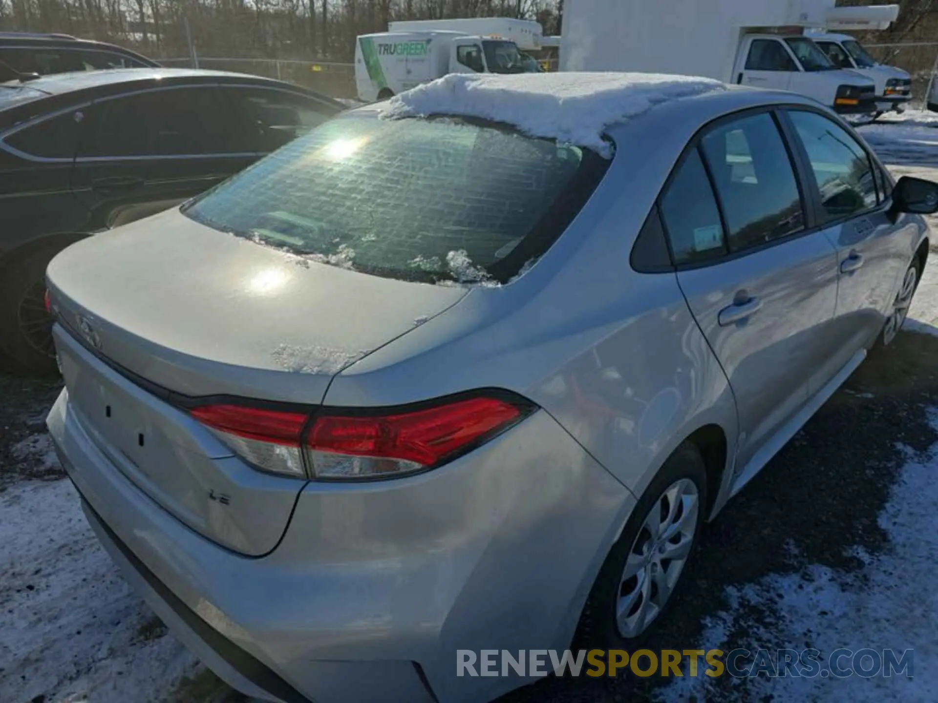 19 Photograph of a damaged car 5YFEPRAE9LP077721 TOYOTA COROLLA 2020