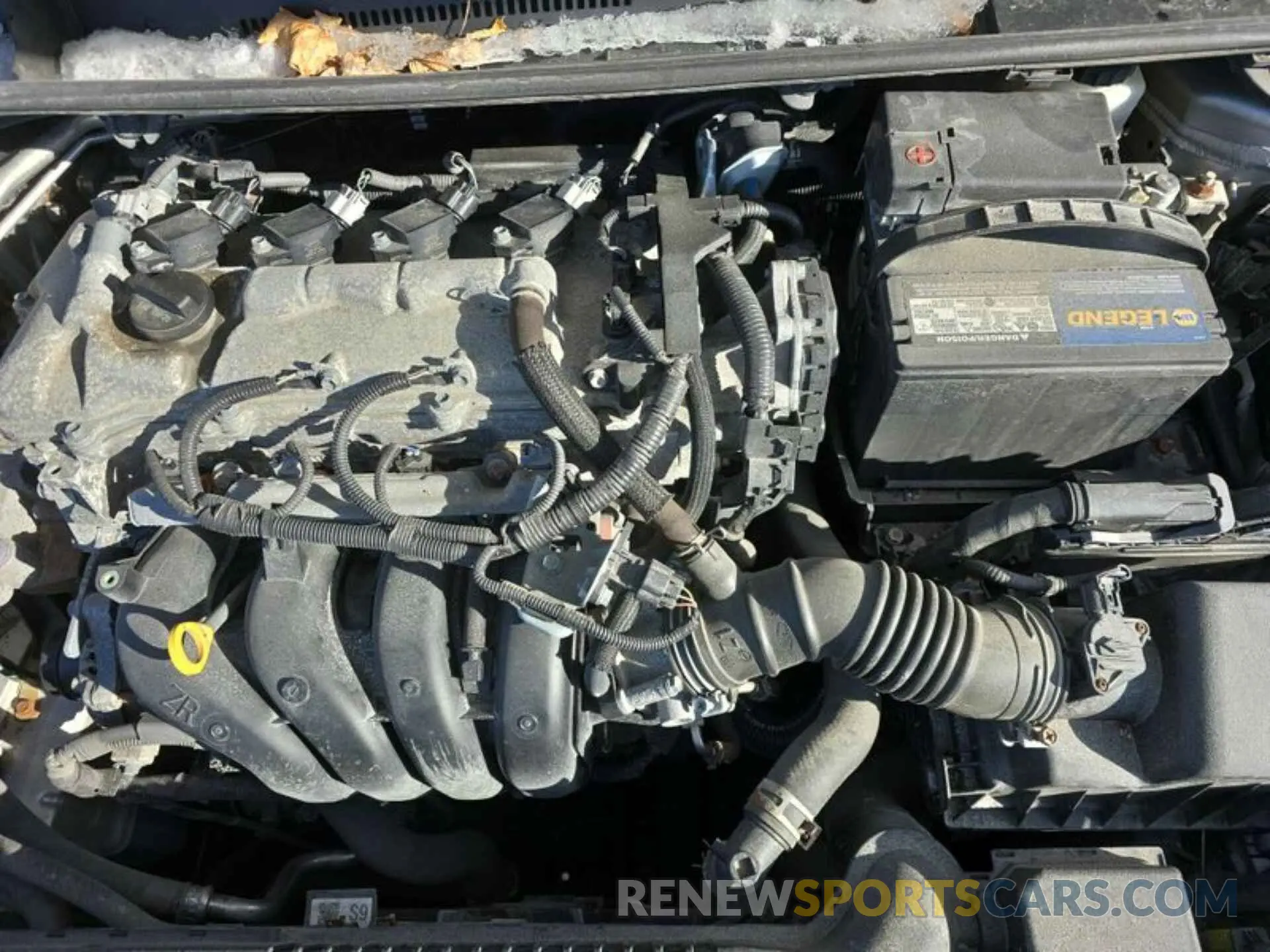 2 Photograph of a damaged car 5YFEPRAE9LP077721 TOYOTA COROLLA 2020