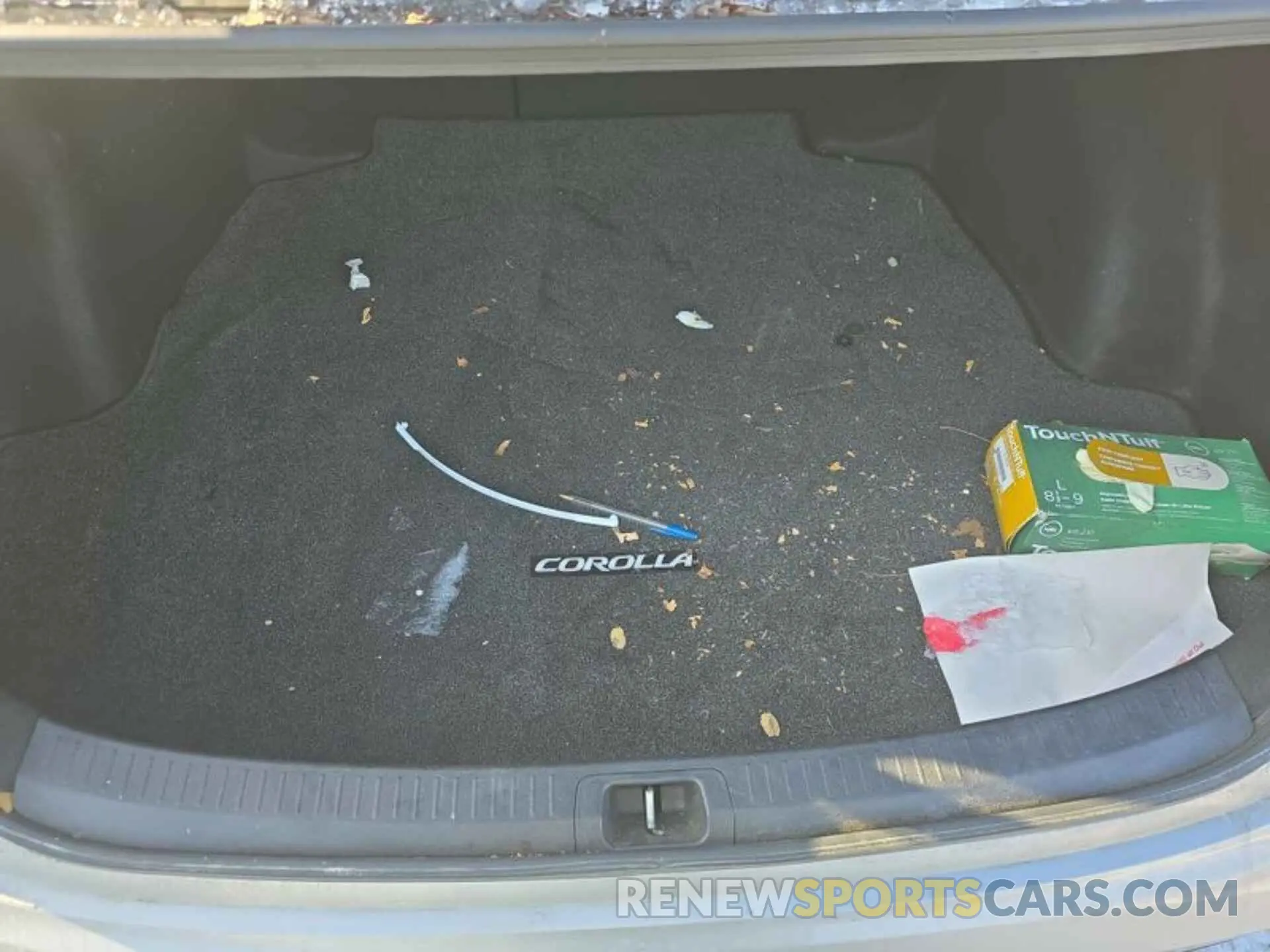 7 Photograph of a damaged car 5YFEPRAE9LP077721 TOYOTA COROLLA 2020