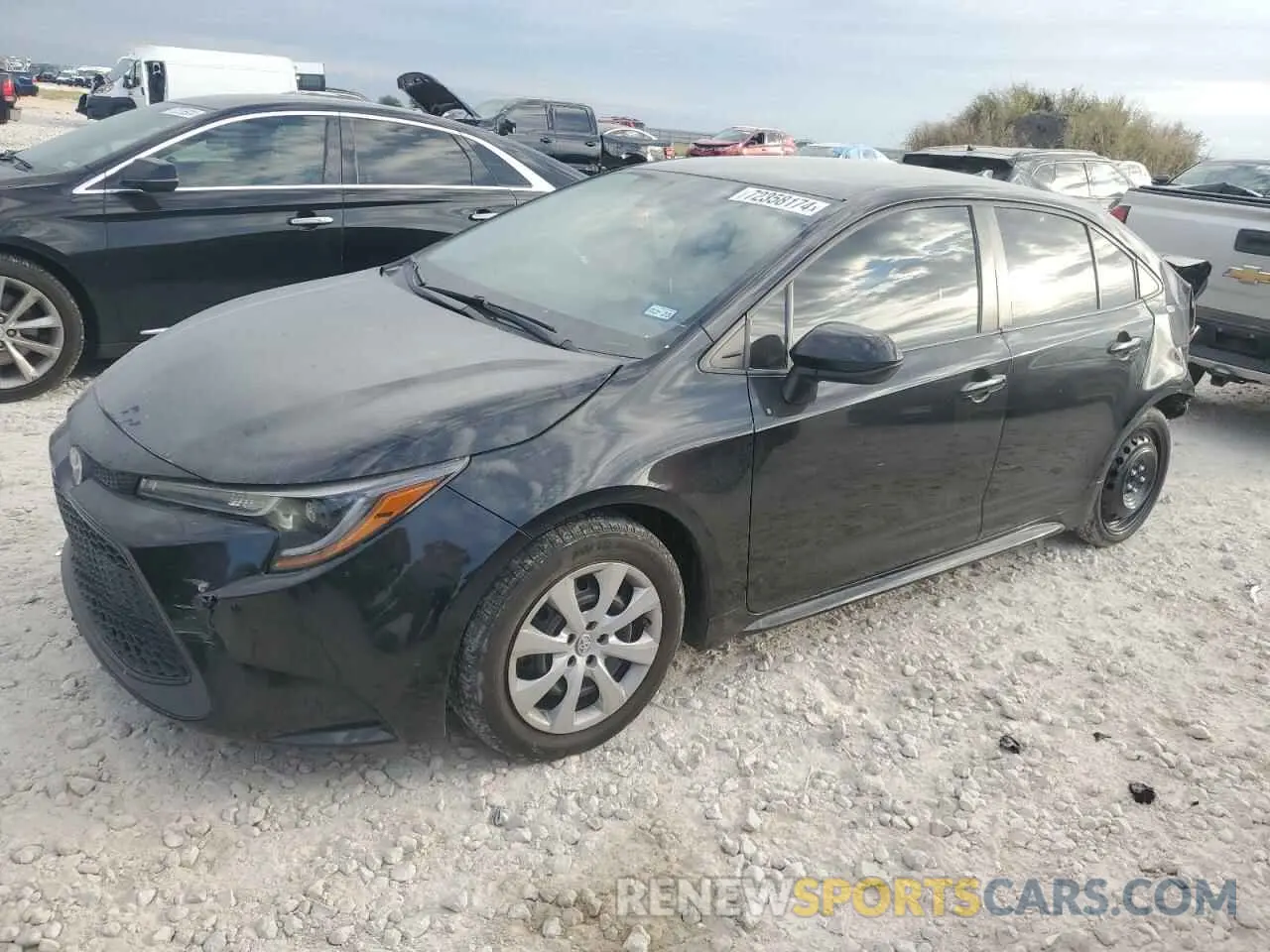 1 Photograph of a damaged car 5YFEPRAE9LP084541 TOYOTA COROLLA 2020