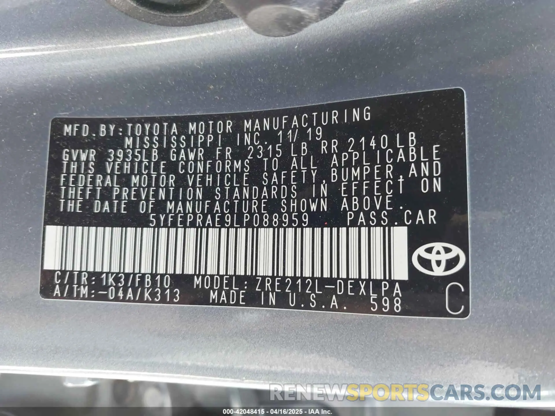 9 Photograph of a damaged car 5YFEPRAE9LP088959 TOYOTA COROLLA 2020